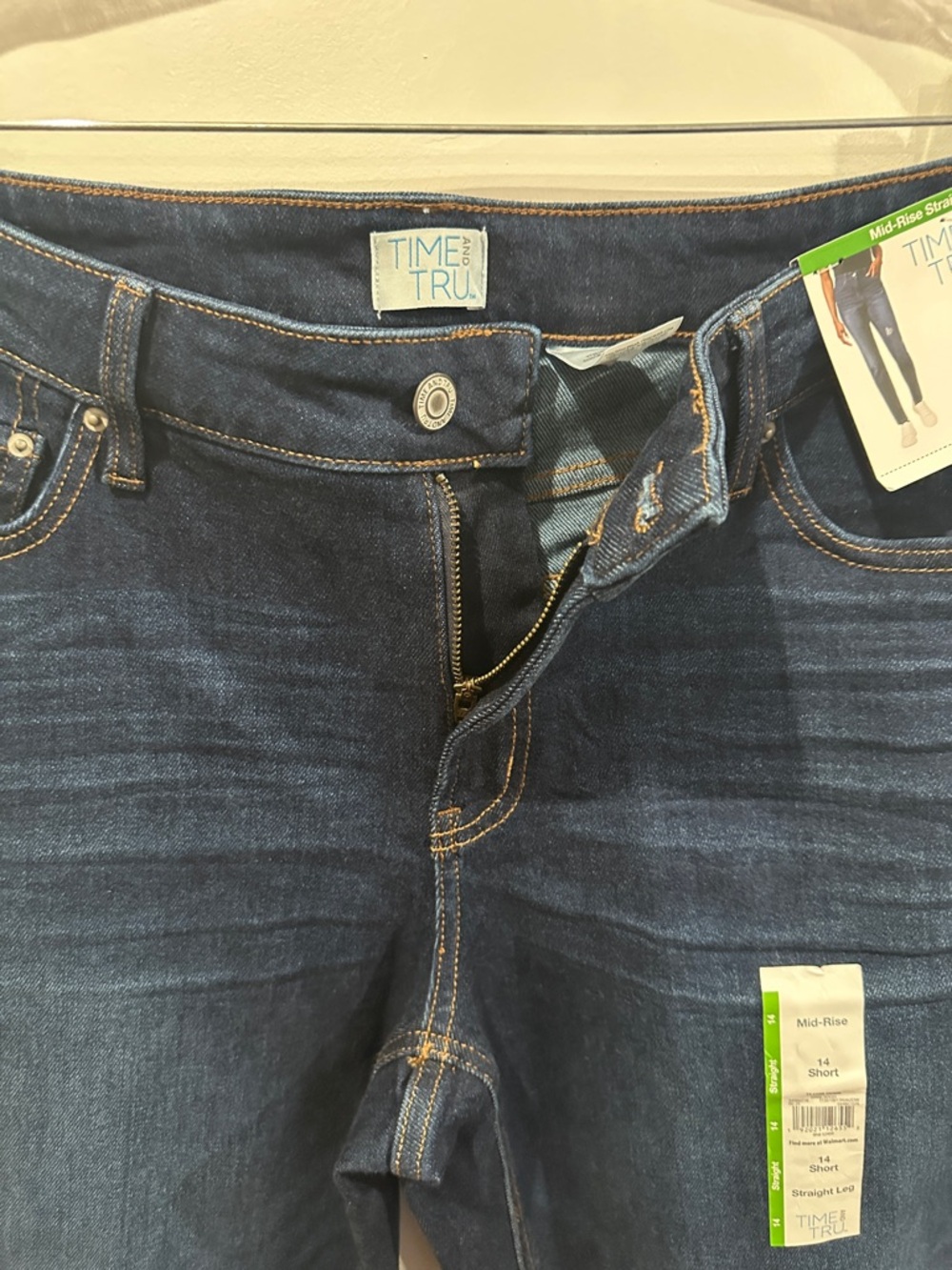 Women’s Mid Rise Straight Leg Jeans Size 14 - Picture 11 of 11